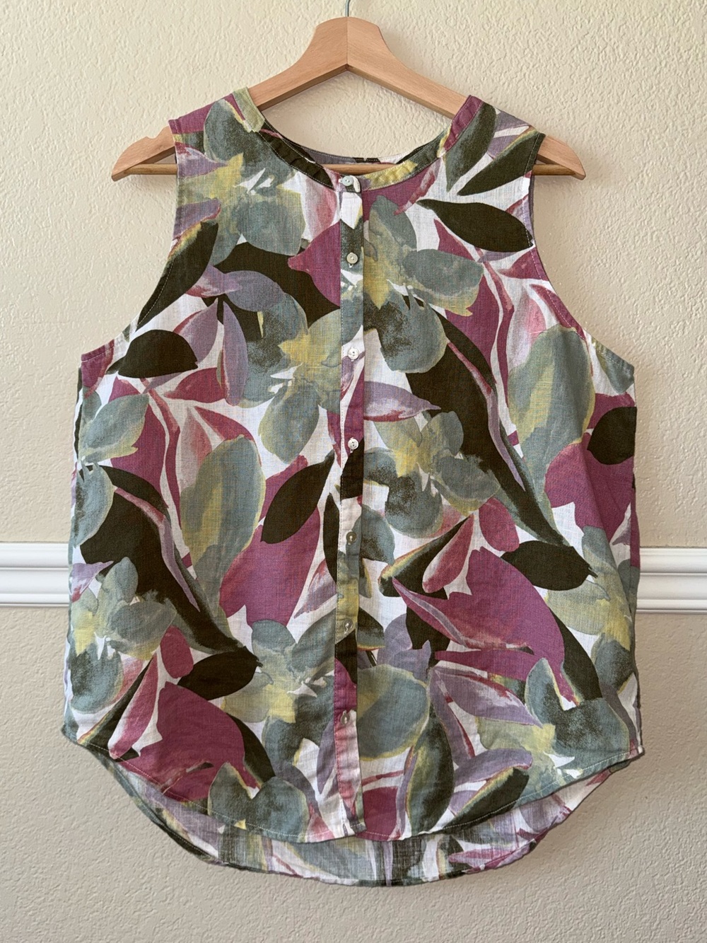 LIKE NEW Tahari 100% Linen Button Front Tank Top Floral Abstract Artsy Large